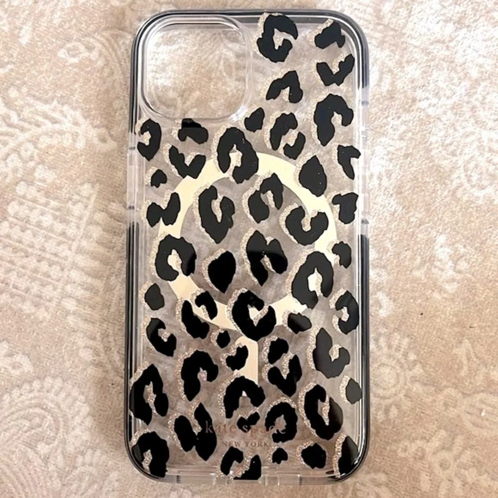 NWOT Kate Spade Protective Hardshell Case MagSafe iPhone 13 Leopard Print Animal